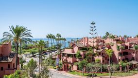 Apartment for sale in Las Nayades, Estepona East