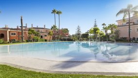 Duplex Penthouse for sale in Park Beach, Estepona Est