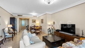 Wohnung zu verkaufen in Las Salinas, Estepona Ost