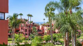 Wohnung zu verkaufen in Las Salinas, Estepona Ost