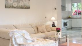 Villa for sale in Parque Botanico, Estepona Est