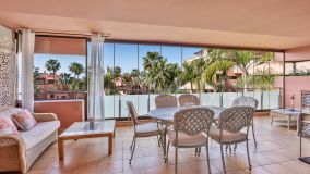 Appartement for sale in Las Salinas, Estepona Est