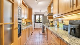Appartement for sale in Las Salinas, Estepona Est