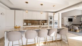 Villa for sale in El Campanario, Estepona Öst