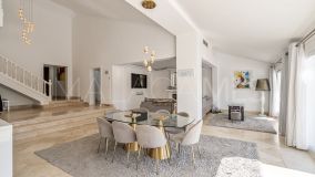Villa for sale in El Campanario, Estepona Öst
