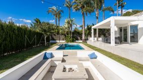 Villa for sale in El Campanario, Estepona Öst