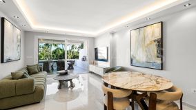 Apartment for sale in Los Granados Golf, Nueva Andalucia