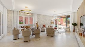 Atico Duplex en venta en Torre Bermeja, Estepona Este