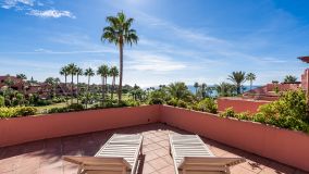 Atico en venta en Cabo Bermejo, Estepona Este