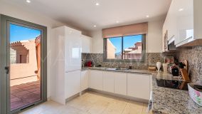 Penthouse for sale in Royal Flamingos, Benahavis