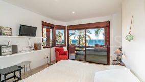 Apartment for sale in Menara Beach, Estepona East