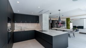 Villa en venta en Las Brisas, Nueva Andalucia