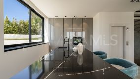 Villa for sale in Los Flamingos, Benahavis