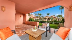 Apartamento Planta Baja en venta en Cabo Bermejo, Estepona Este