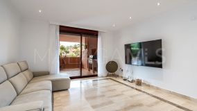 Apartamento Planta Baja en venta en Las Nayades, Estepona