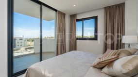 Apartamento de 3 dormitorios en venta en El Higueron