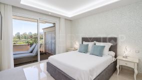 Apartment for sale in Guadalmansa Playa, Estepona