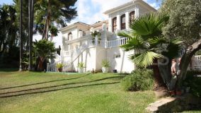 Villa for sale in La Carolina, Marbella Golden Mile