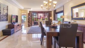 Takvåning for sale in Menara Beach, Estepona Öst