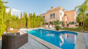 3 bedroom Family Home - Puig De Ros With Secluded Garden Front and Rear.Ideal for either vacation or permanent Residence