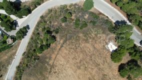 Residential plot for sale in Benahavis