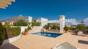 Penthouse for sale in Marbella Golden Mile, 1.295.000 €