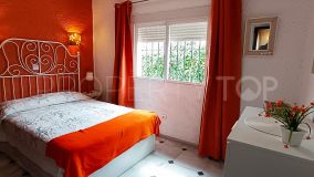 4 bedrooms chalet for sale in Estepona