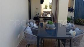 For sale Estepona apartment with 3 bedrooms