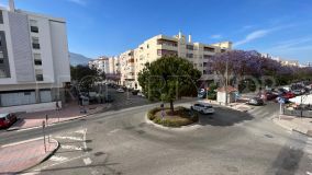Apartment with 4 bedrooms for sale in Estepona