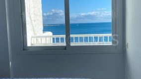 Penthouse for sale in Arena Beach, Estepona