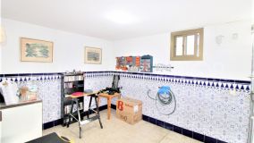For sale town house in Estepona Old Town with 4 bedrooms