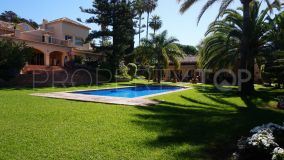 Se vende villa de 5 dormitorios en Los Monteros