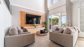 Villa for sale in Sierra Blanca Country Club, Istan