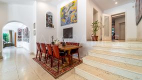 Villa en venta en El Rosario, Marbella Este