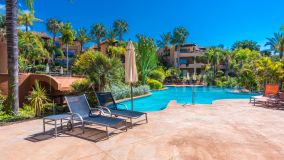 Lägenhet for sale in Mansion Club, Marbella Golden Mile