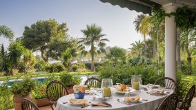 Villa for sale in Marbella Golden Mile