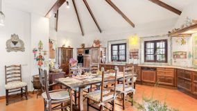 Villa for sale in Marbella Golden Mile