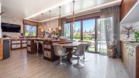 Villa en venta en Fuente del Espanto, Benahavis