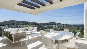 Apartment for sale in Marbella Club Hills, Benahavis