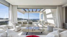 Apartment for sale in Marbella Club Hills, Benahavis