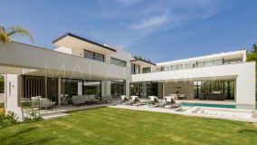 Villa en venta en Las Brisas, Nueva Andalucia