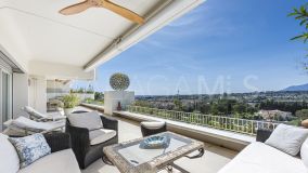 Apartment for sale in Las Terrazas de Las Lomas, Marbella Golden Mile