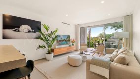 Lägenhet for sale in Marina Puente Romano, Marbella Golden Mile