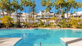 Lägenhet for sale in Marina Puente Romano, Marbella Golden Mile