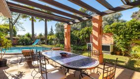 Villa for sale in El Higueral, Marbella City