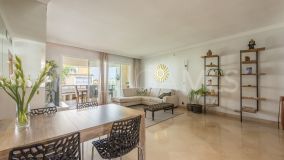 Apartamento en venta en Gran Ducado, Marbella Golden Mile