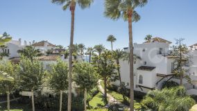 Impecable ático junto a la playa en Alcazaba Beach, Estepona