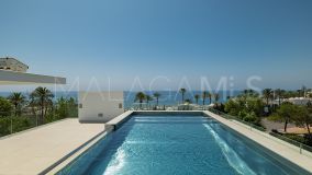 Villa en venta en Vilas 12, Marbella Golden Mile