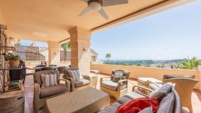 Duplex penthouse with stunning views to the Mediterranean coast in Albatross Hill Club