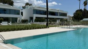 Parvilla for sale in Atalaya de Rio Verde, Nueva Andalucia